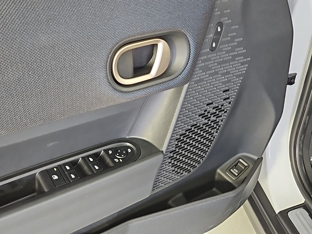 Thumbnail: 2025 MINI Cooper - 12