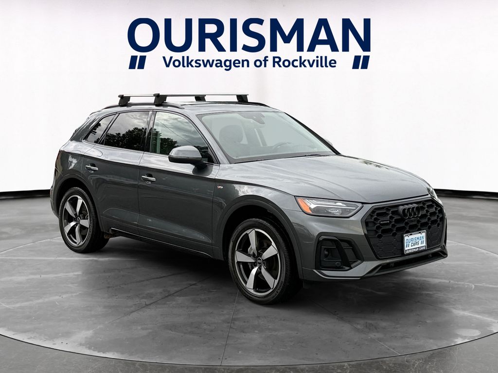 Daytona Gray Pearl 2023 Audi Q5 SUV / Crossover All-Wheel Drive 7-Speed Automatic
