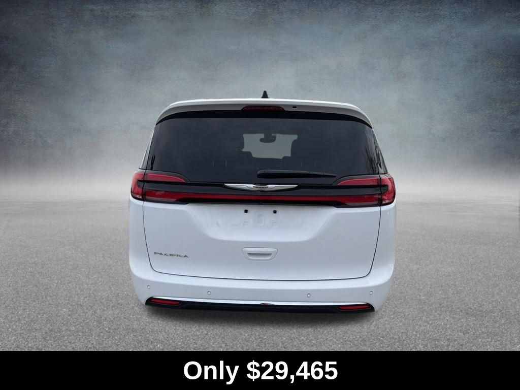 View vehicle photo 4