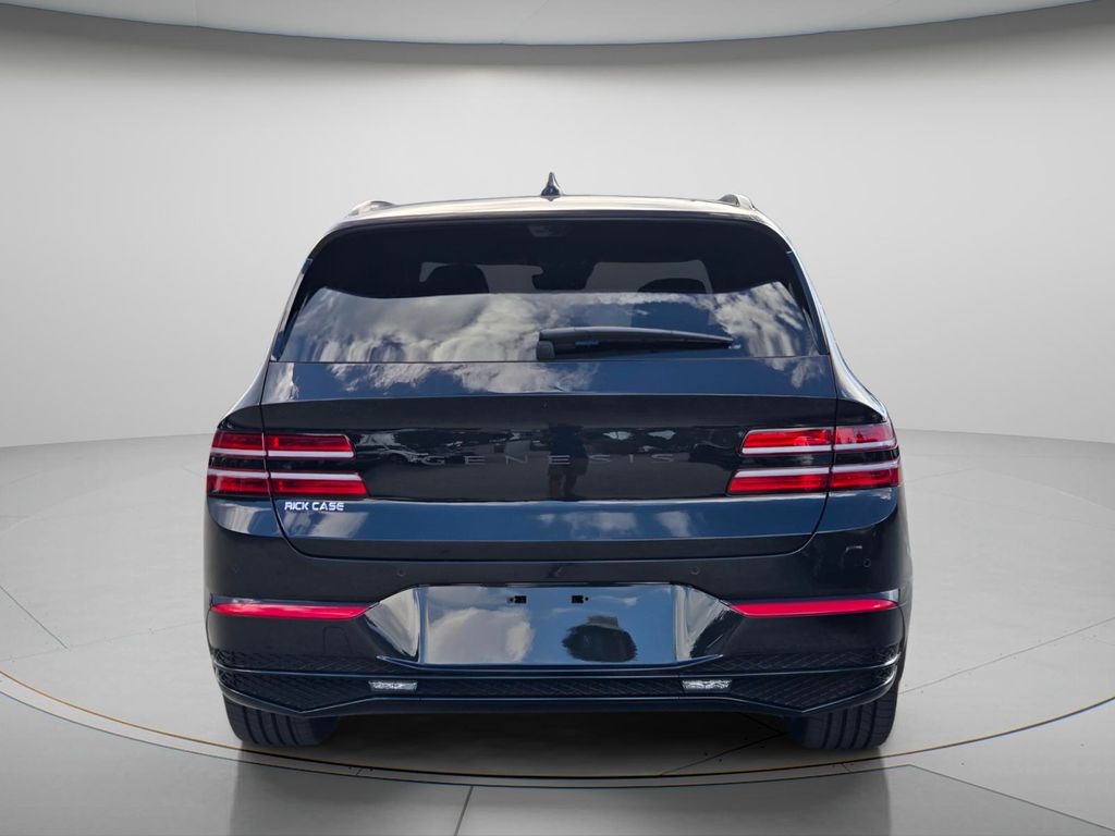 2027 Genesis GV80