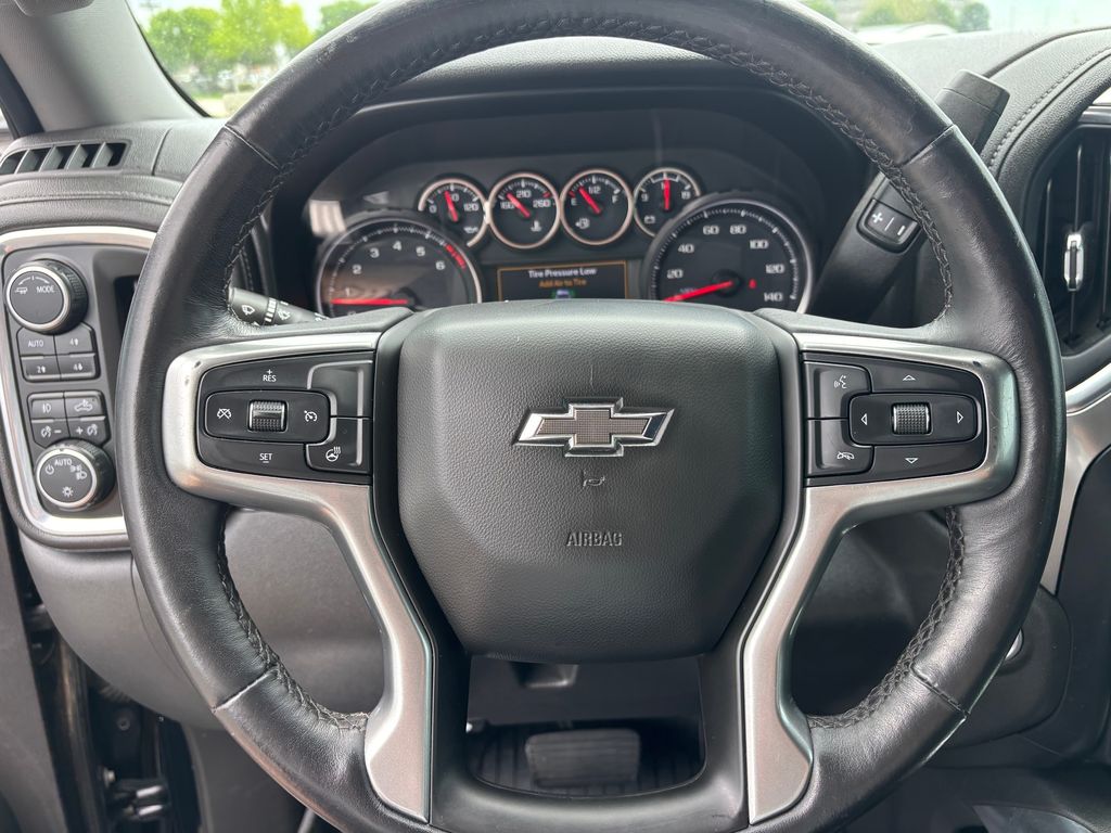 Used Car 2021 Chevrolet Silverado 1500  Lt Trail Boss For Sale Under $50,000 In Austin, Texas