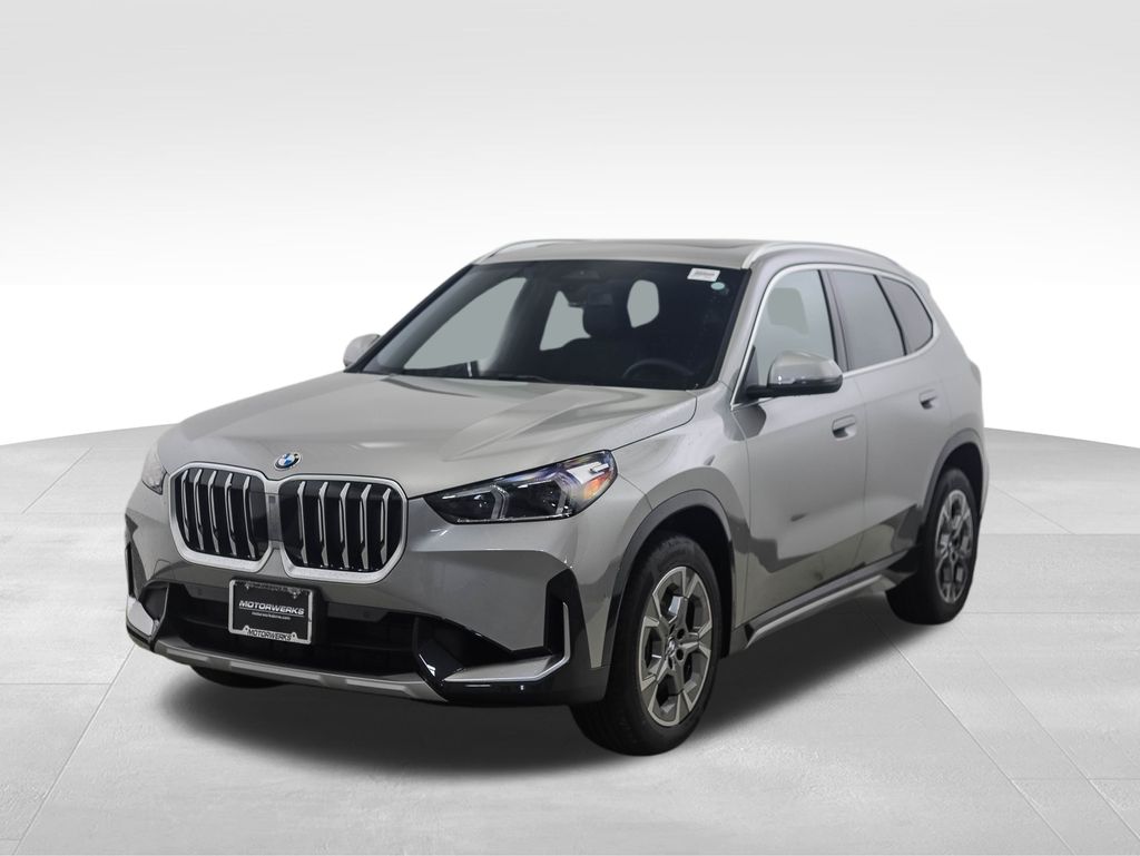 Thumbnail: 2026 BMW X1 - 1
