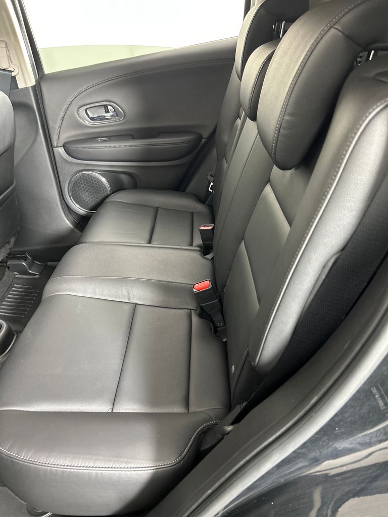 Certified Used 2018 Black Honda EX-L image 15