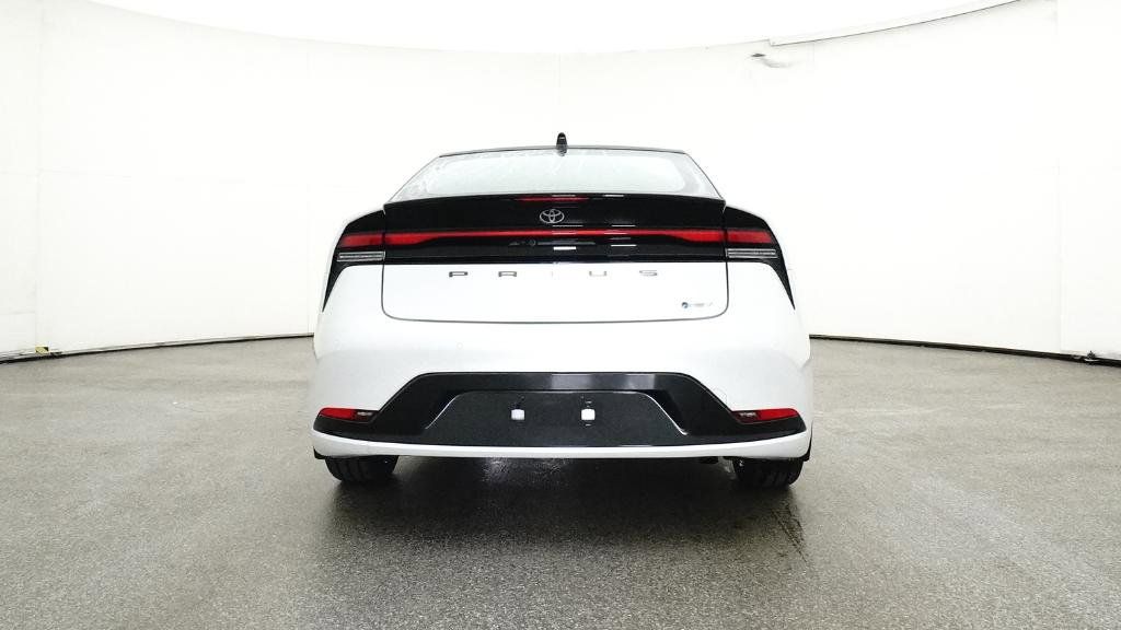 Thumbnail: 2025 Toyota Prius - 26