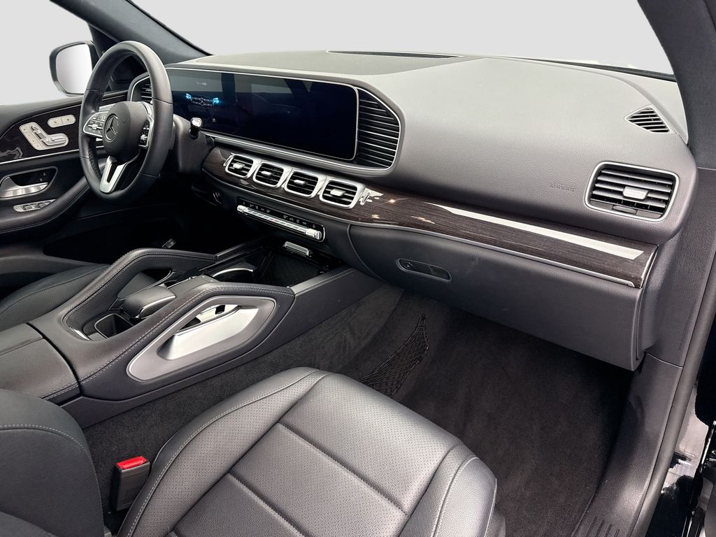 Thumbnail: 2020 Mercedes-Benz GLE - 16