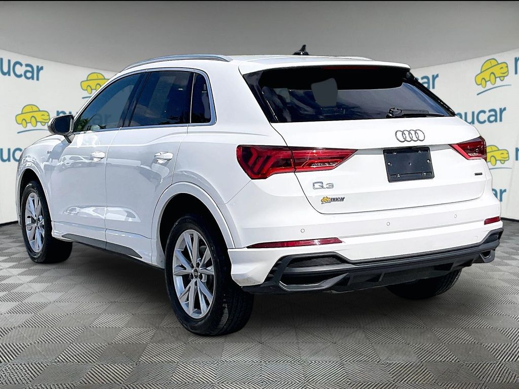 2023 Audi Q3 — photo 4