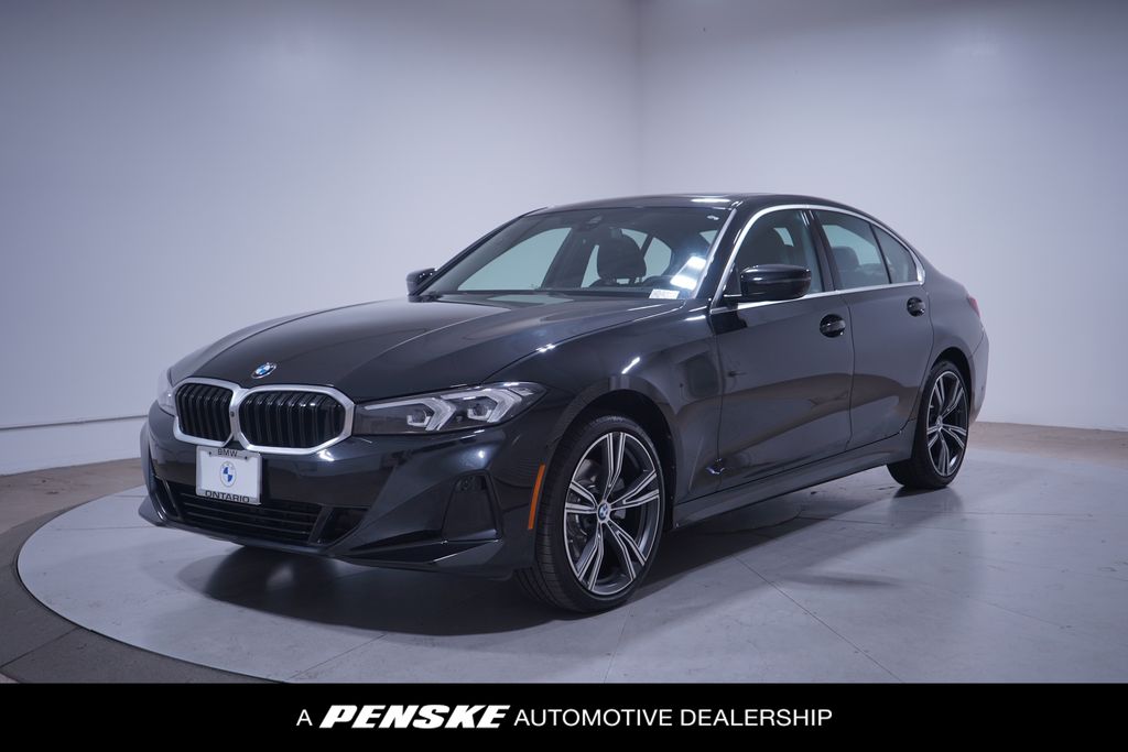 Thumbnail: 2024 BMW 3 Series - 1