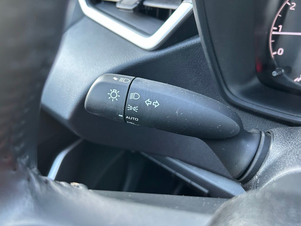 Thumbnail: 2025 Toyota Corolla - 21