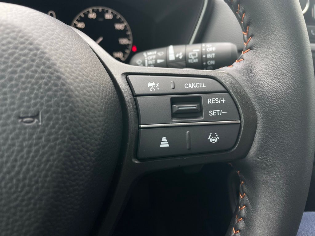 2025 Honda CR-V Sport 13