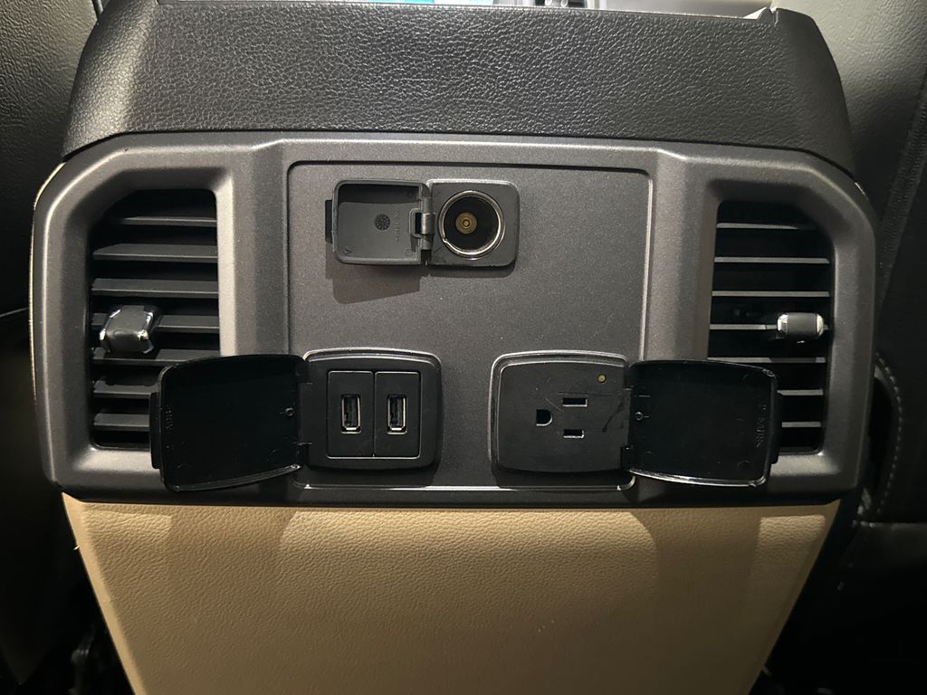 Certified Used 2018 Gold Ford XLT image 31