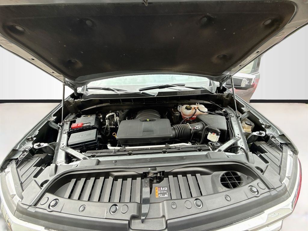 Used 2024 Gray Chevrolet LTZ image 32