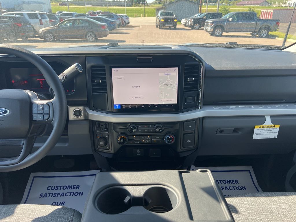 2025 Ford F-350SD
