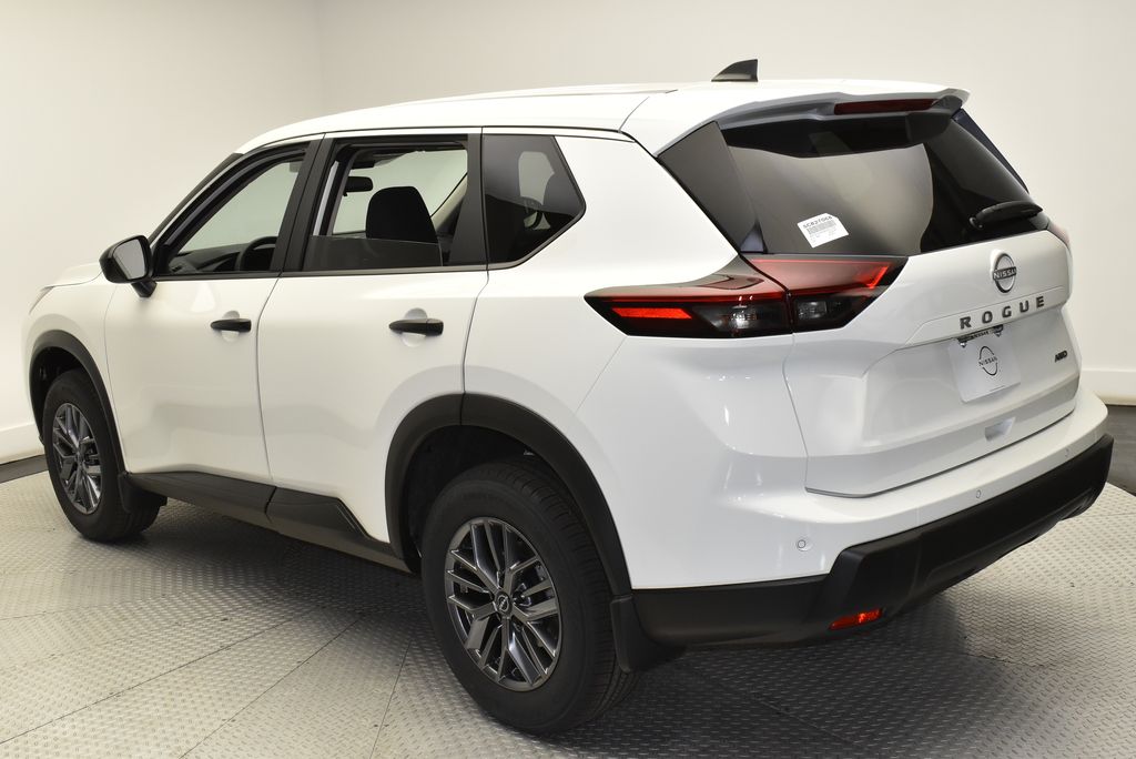 2025 Nissan Rogue S 7