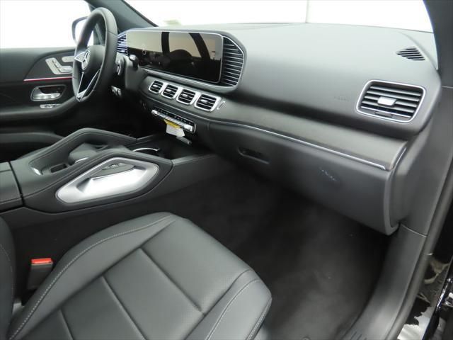 Thumbnail: 2026 Mercedes-Benz GLE - 19