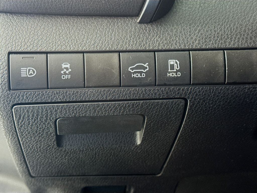 Used Car 2019 Toyota Camry  L For Sale Under $20,000 In Austin, Texas