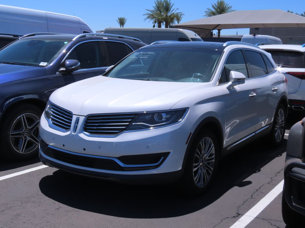 Thumbnail: 2017 Lincoln MKX - 2