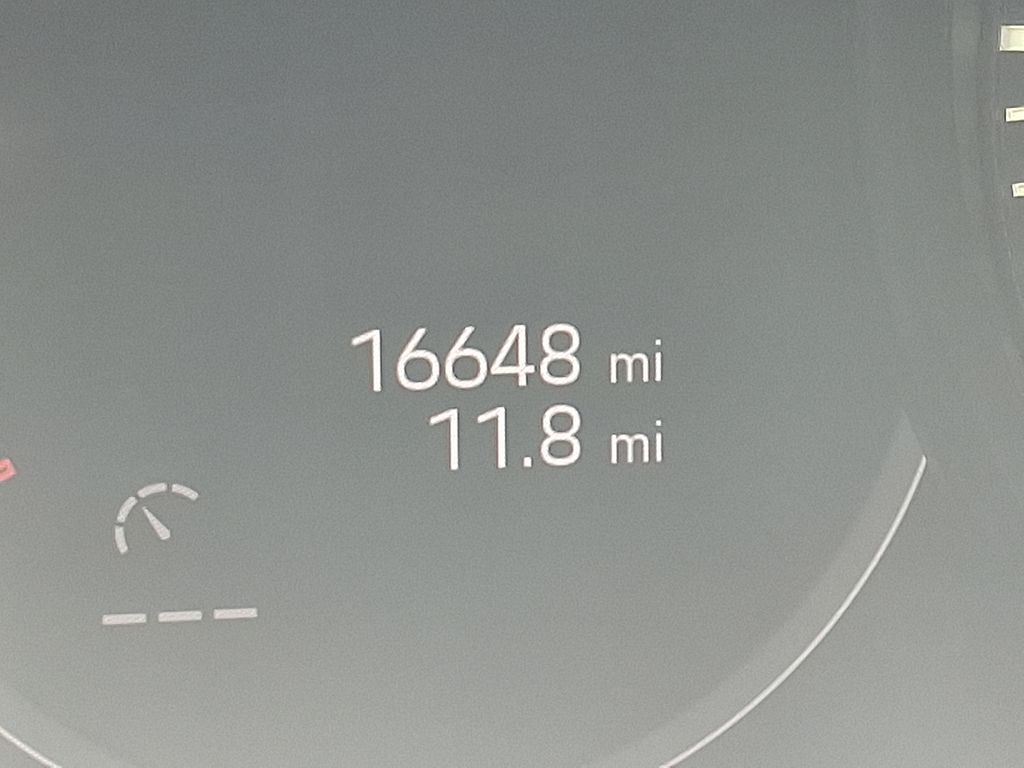 Thumbnail: 2022 Porsche Cayenne - 23