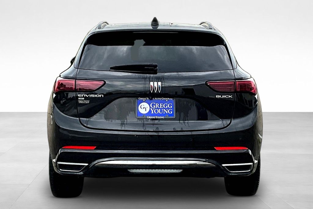 Used 2025 Buick Envision SUV