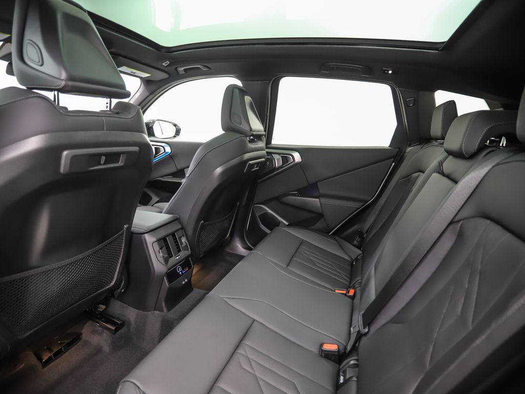 Thumbnail: 2026 BMW X3 - 20