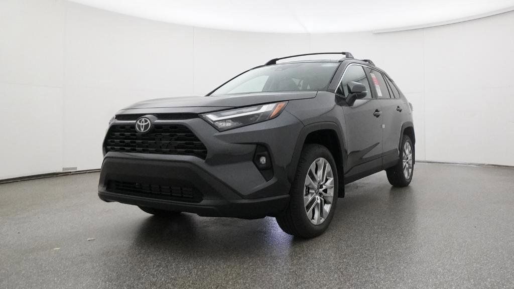 Thumbnail: 2025 Toyota RAV4 - 11