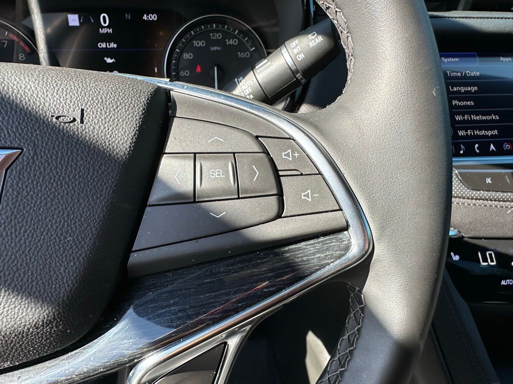 Thumbnail: 2025 Cadillac XT5 - 15