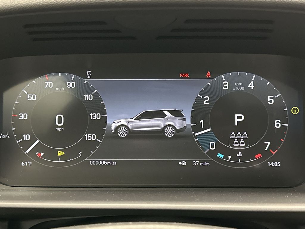 2024 Land Rover Discovery Dynamic SE 21