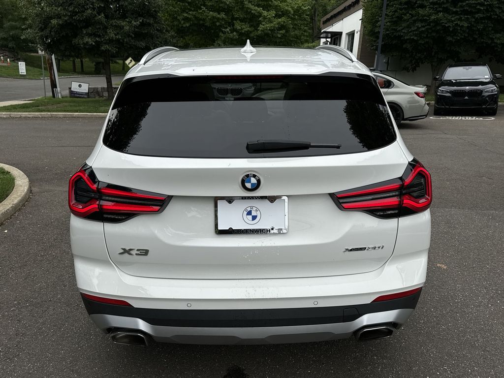 Thumbnail: 2023 BMW X3 - 24
