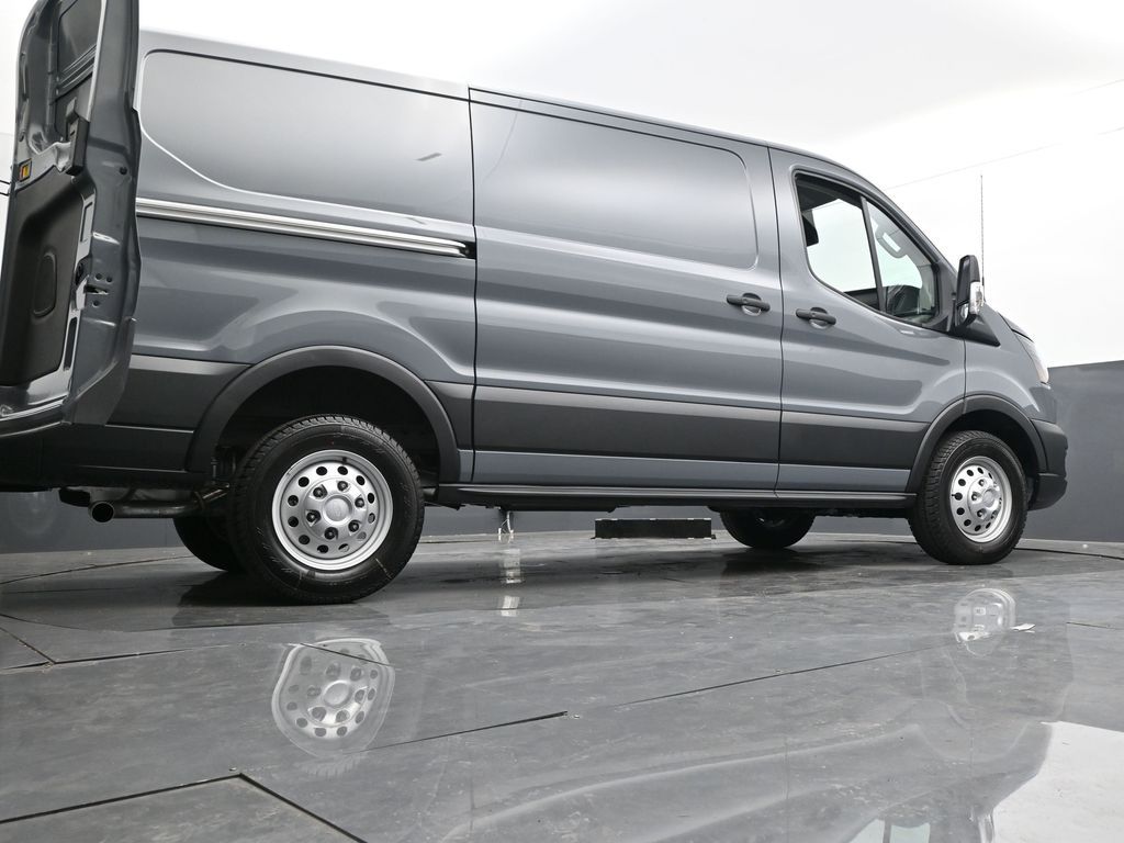 2025 Ford Transit 250