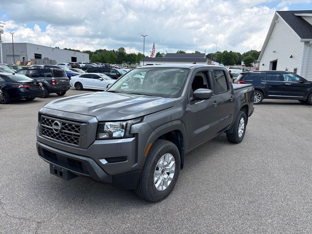 Gray (Gun Metallic) 2023 Nissan Frontier SV Crew Cab 4WD Pickup Truck Four-Wheel Drive 9-Speed Automatic
