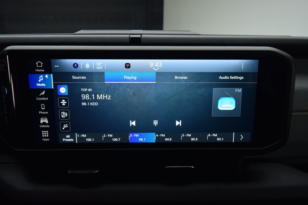 new 2026 Jeep Gladiator car, priced at $40,261