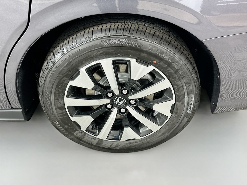 Thumbnail: 2026 Honda Odyssey - 22