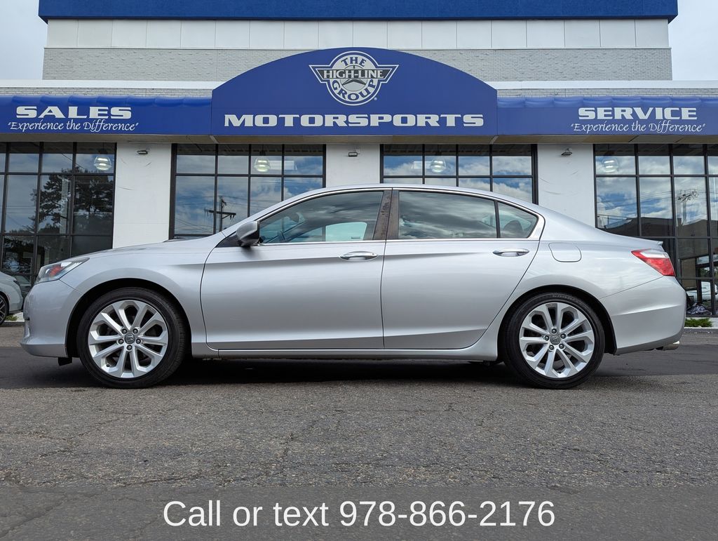 Alabaster Silver Metallic 2013 Honda Accord Sedan Front-Wheel Drive Continuously Variable Transmission
