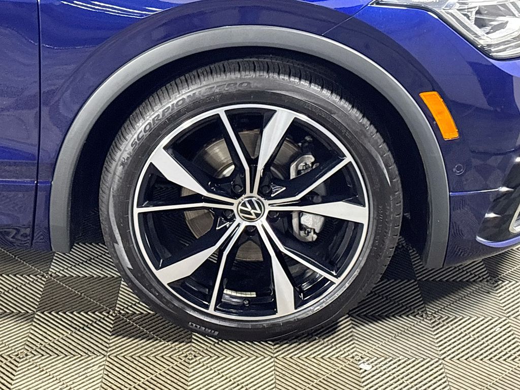 2022 Volkswagen Tiguan 2.0T SEL R-Line