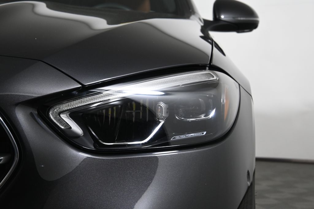 Thumbnail: 2025 Mercedes-Benz C-Class - 10