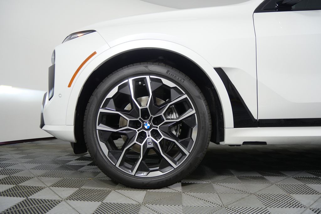 Thumbnail: 2026 BMW X7 - 7