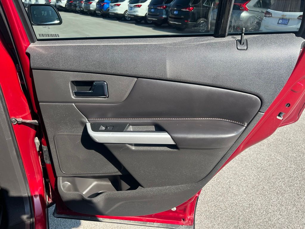 Used 2013 Ford Edge SUV