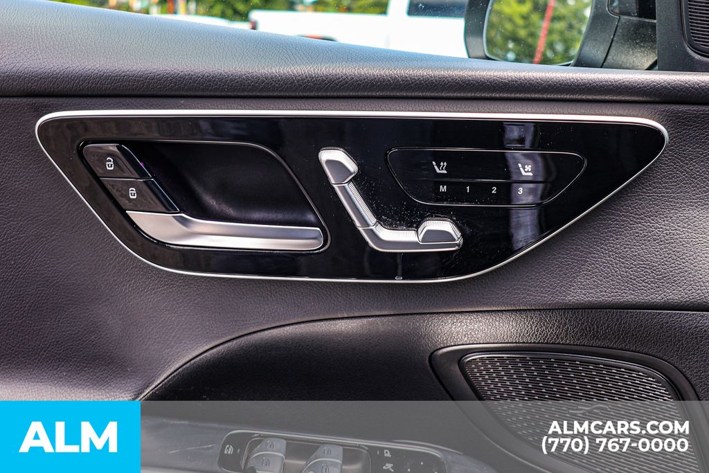 Used 2025 Black Mercedes-Benz C 300 image 44