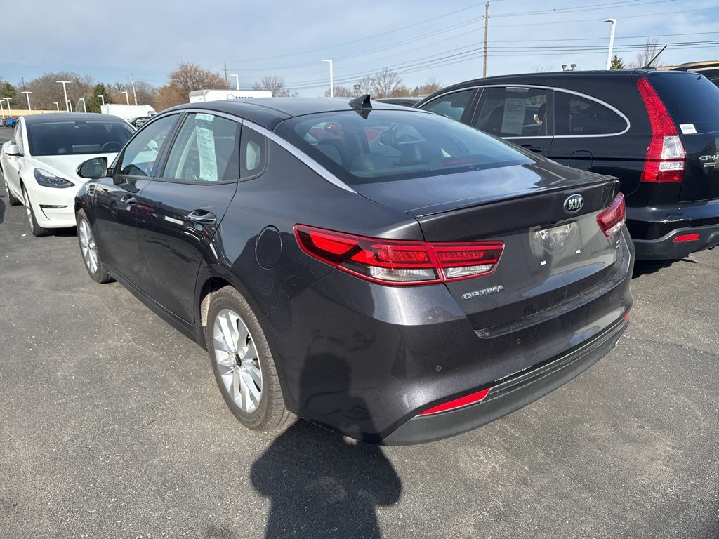 2018 Kia Optima S 2