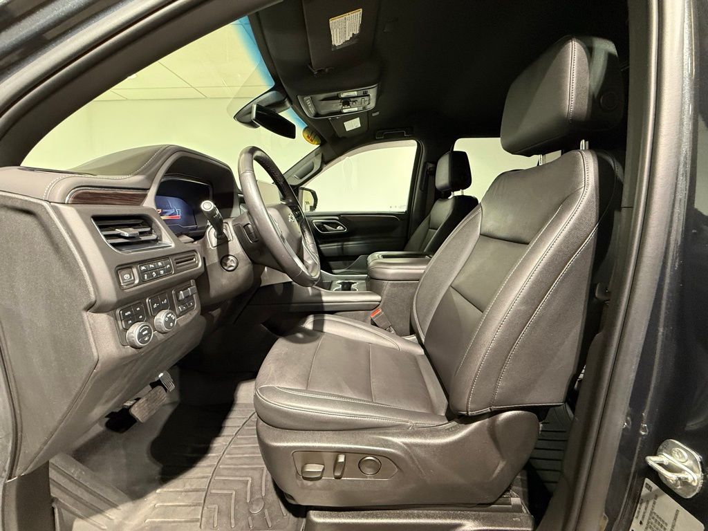 Thumbnail: 2022 Chevrolet Tahoe - 13