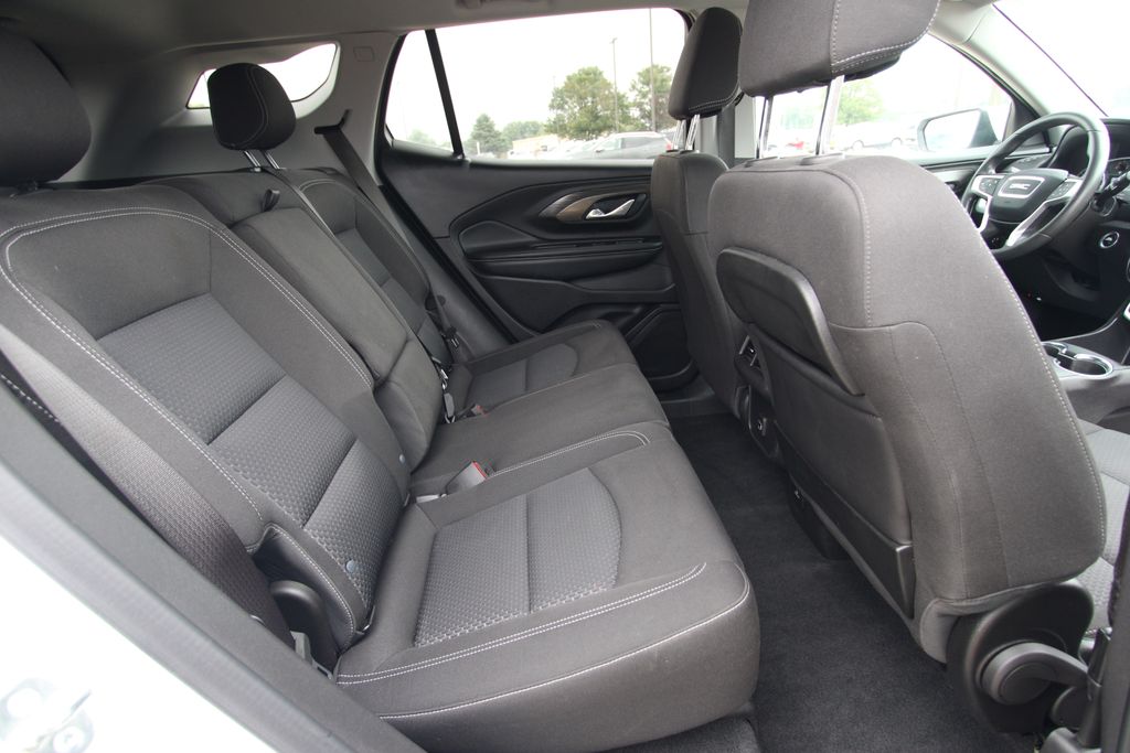 Used 2024 GMC Terrain SUV