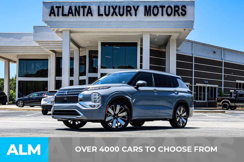 Used 2025 Silver Mitsubishi SEL/MT Certified/7 Seats image 3
