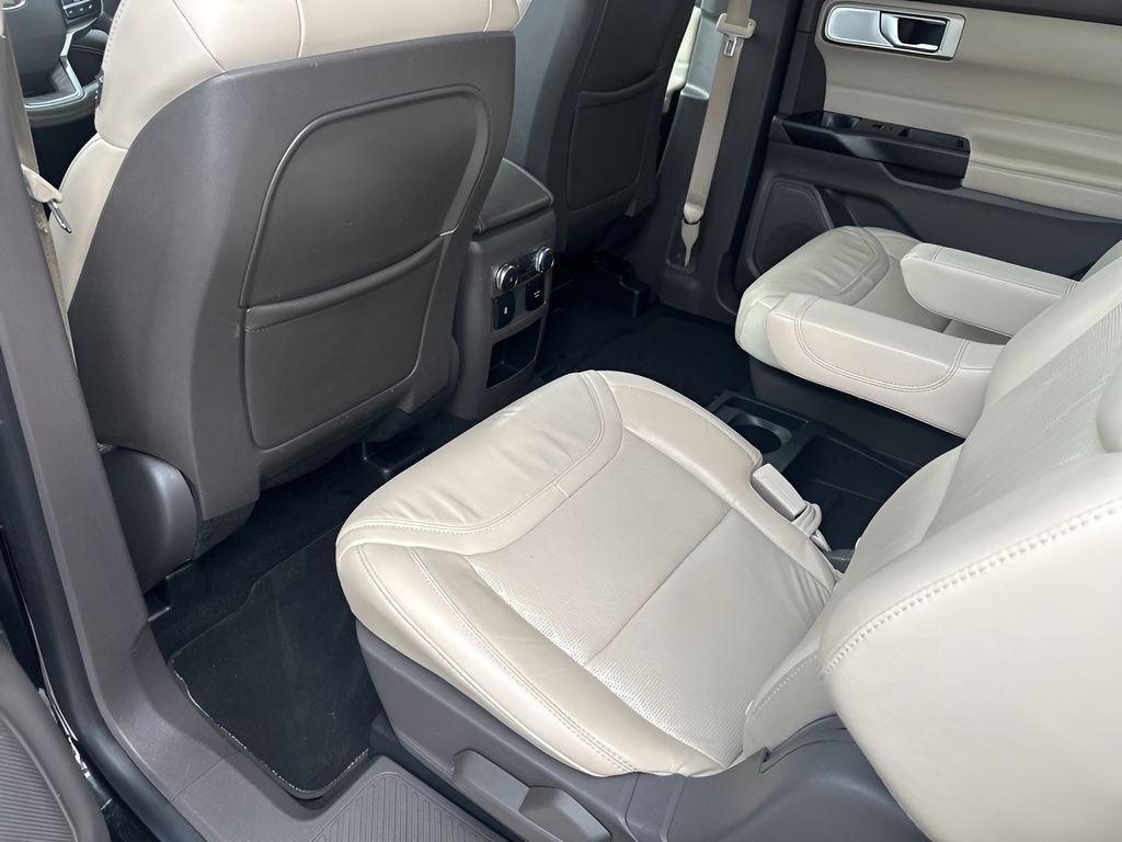 Used Car 2020 Ford Explorer  Platinum For Sale Under $25,000 In Austin, Texas