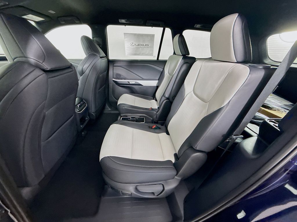 Thumbnail: 2026 Lexus TX - 17