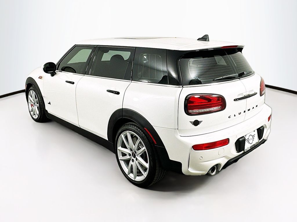 2024 MINI Cooper Clubman John Cooper Works 7