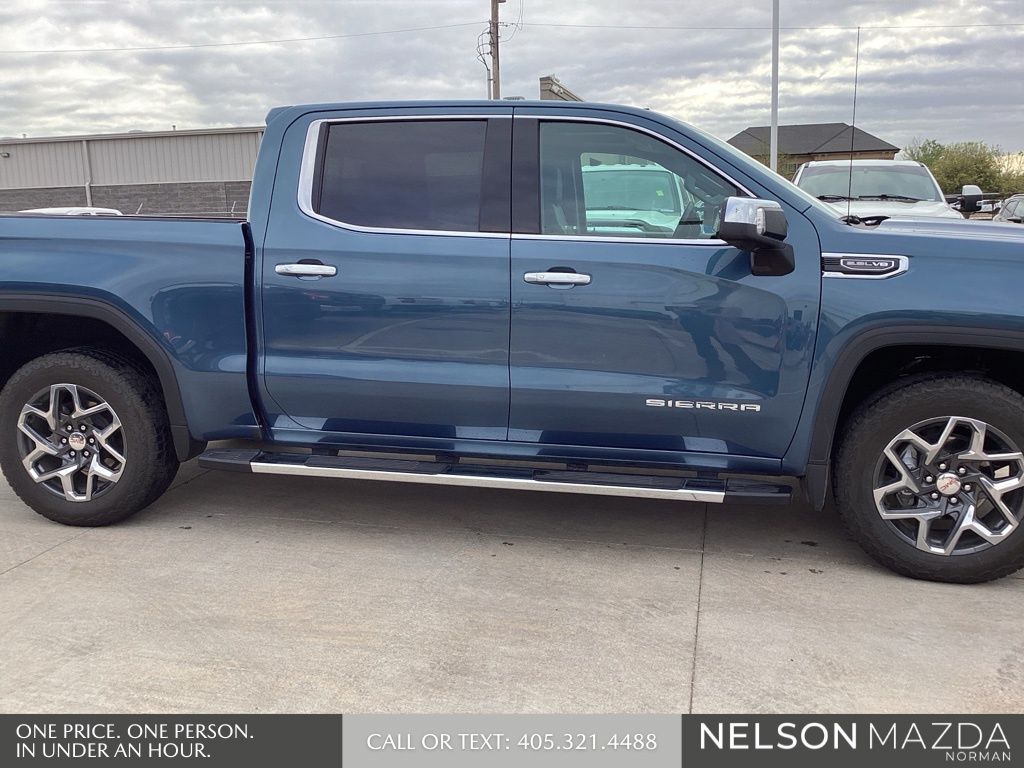 Used 2024 Blue GMC SLT image 5