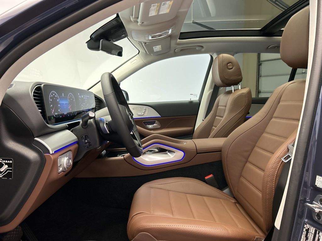 Thumbnail: 2025 Mercedes-Benz GLE - 12