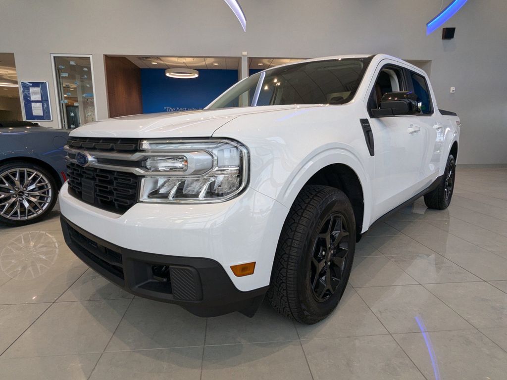 2024 Ford Maverick Lariat