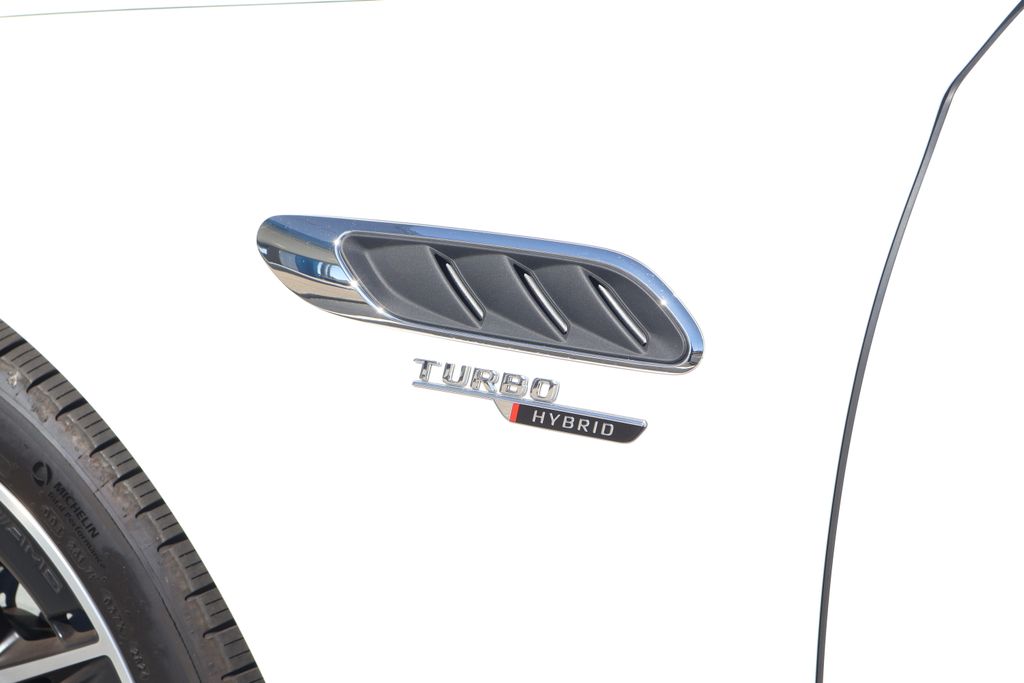 Thumbnail: 2025 Mercedes-Benz E-Class - 13