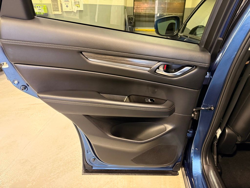 Thumbnail: 2023 Mazda CX-5 - 20