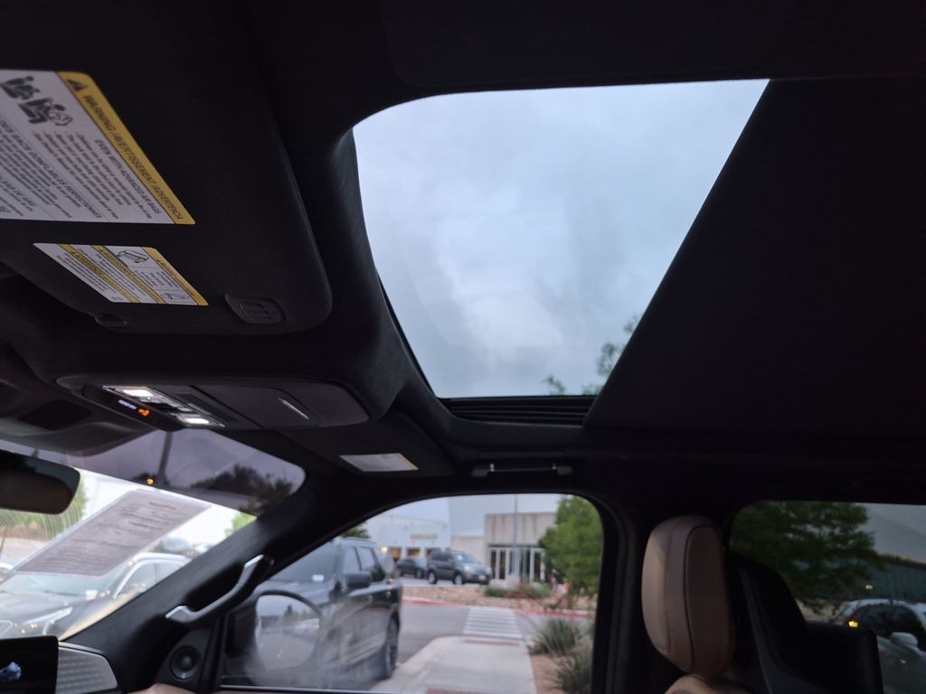 Used Car 2025 Lincoln Navigator L  Black Label For Sale Under $100,000 In Austin, Texas
